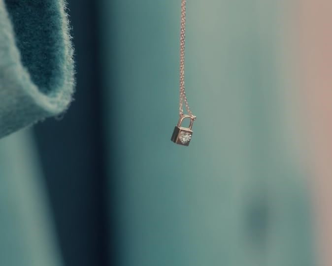 Rose Gold Magnetic Lock Pendant Necklace- A symbol of Love