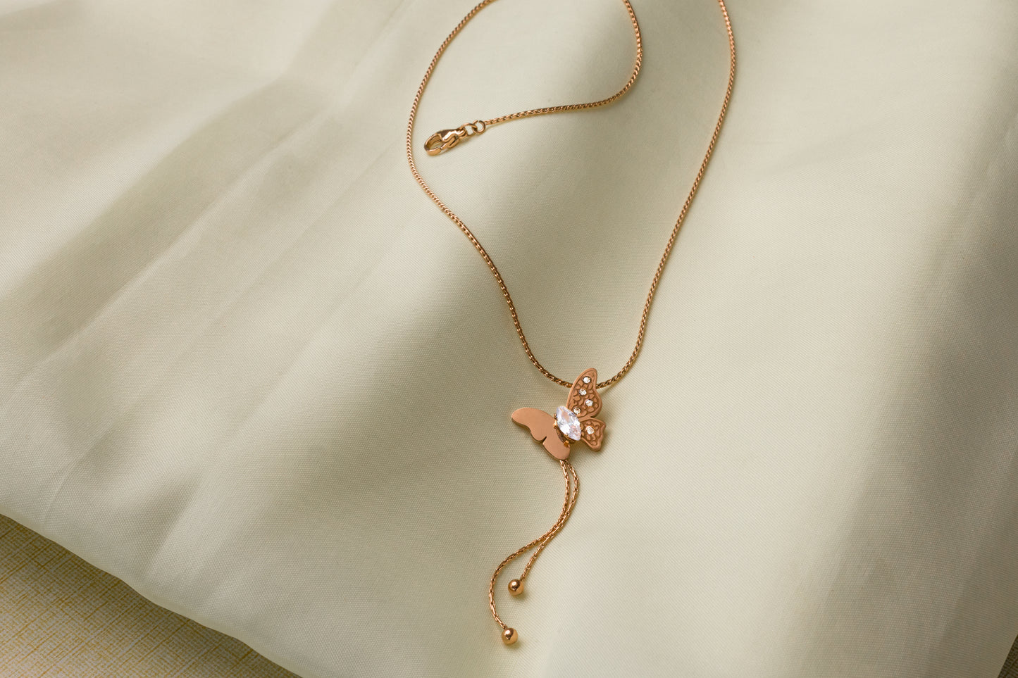 Little Butterfly & Dangle drop Necklace