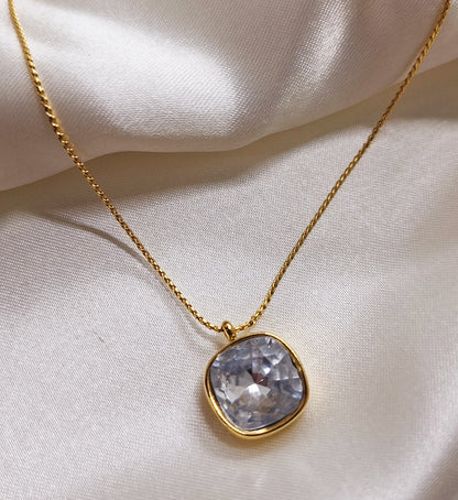 Statement Crystal Pendant Chain - Bold Glamour