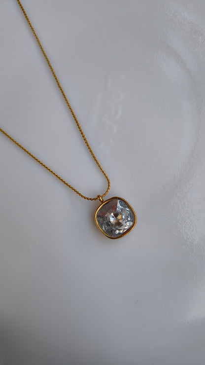 Statement Crystal Pendant Chain - Bold Glamour